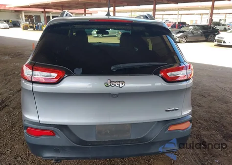 2018 Jeep Cherokee Latitude Fwd z USA, uszkodzony, nr VIN 1C4PJLCB3JD537529